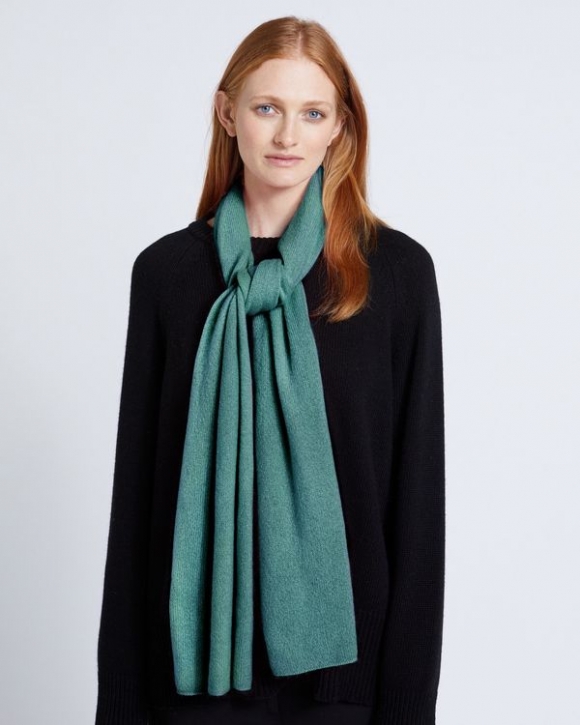 Carolyn Donnelly The Edit Green Medium Cashmere Scarf